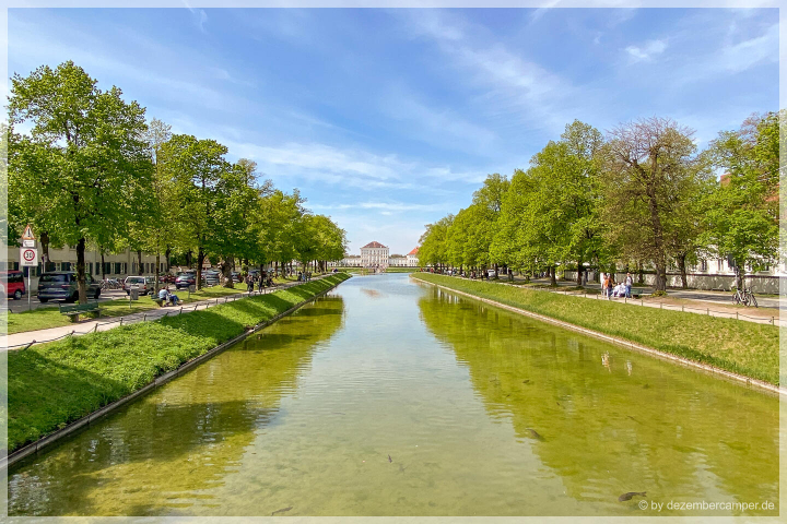 Blick zum Schloss Nymphenburg